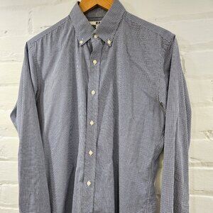 Uniqlo Slim Fit Gingham Button-Down (Size Small)